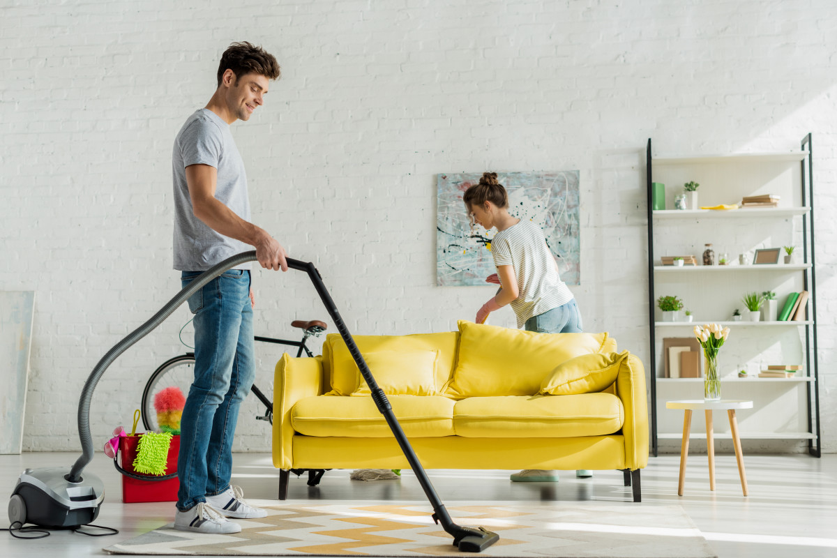 Evka 7 Bayan Temizlikçi